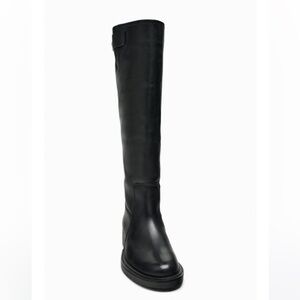 ZARA Flat Leather Riding Boots in Black
